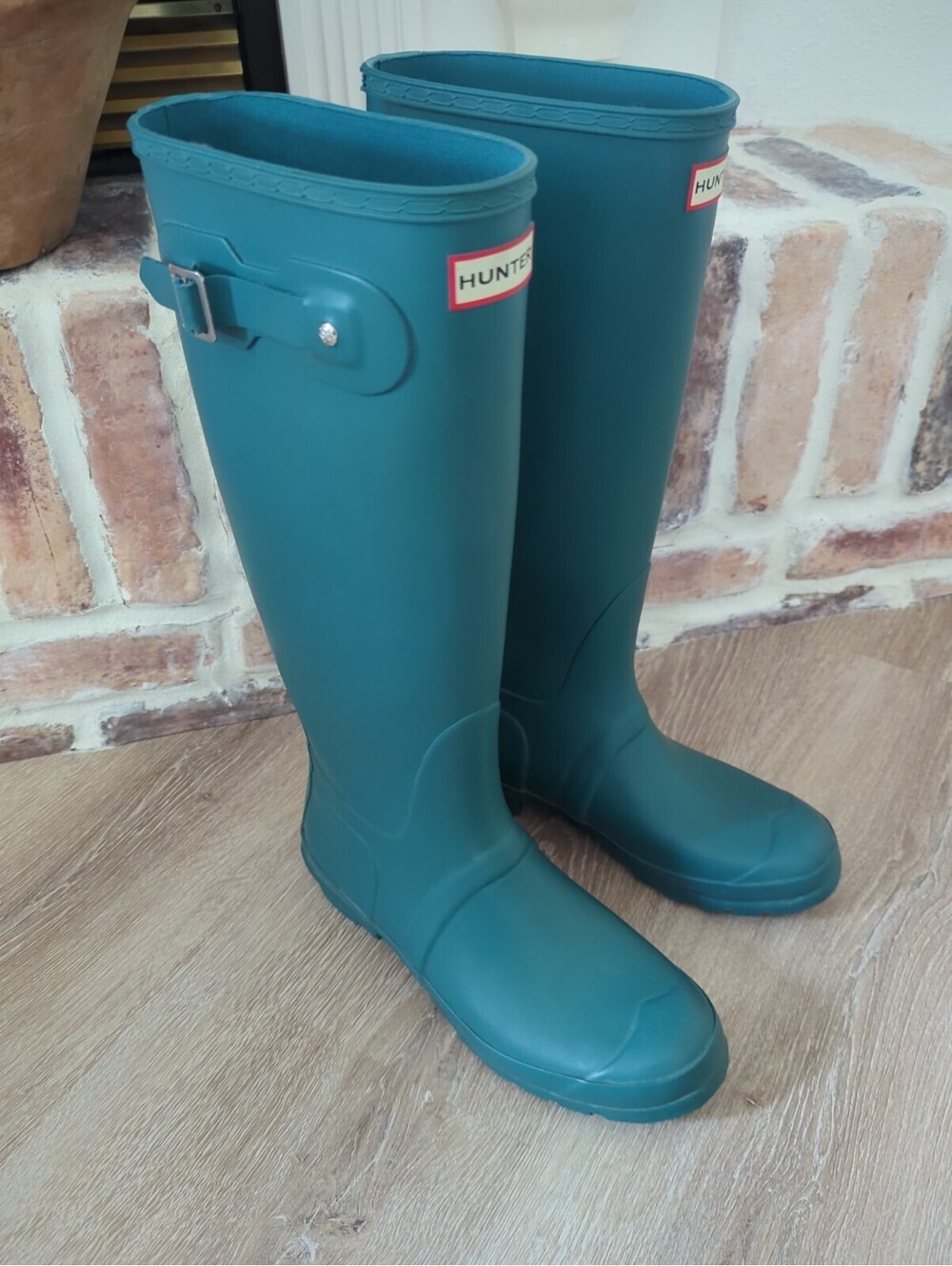 Hunter Original Tall Gloss Wellington Boots in Turquoise, Size 8